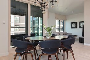 Luxury Suite by Renters Prestige