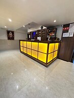 Hotel Mourya Residency