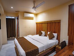 Hotel Mourya Residency