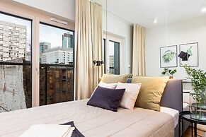 Mennica Residence City Center by Renters