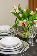 Mennica Residence City Center by Renters