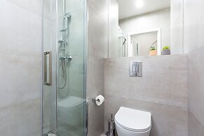 Mennica Residence City Center by Renters