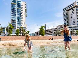 Modern Chalet With Dishwasher