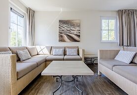 Beachside Villa + Sauna