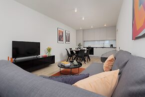 Cosy City Center Apartment by Renters