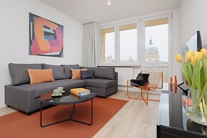 Cosy City Center Apartment by Renters