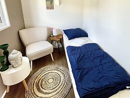 Compact Chalet at 4.5 km. From Rockanje