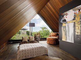 Villa Svarga by Elite Havens