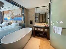 HALCYONBOWER INTERNATIONAL HOTEL