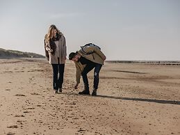 Modern, Semi-detached Holiday Home, on a Holiday Park, Only 4.5 km. Fr