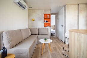 Sunny Chalet Close to Sea