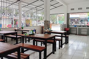 OYO 94066 Homestay Jaya Putri 1 Syariah