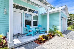 Aqua Palms Cottage