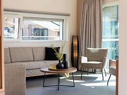 Luxurious Water Villa With 3 Bathrooms