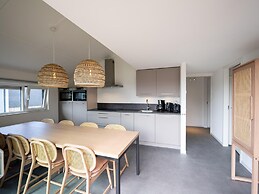 Luxurious Water Villa With 3 Bathrooms