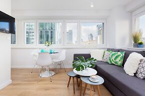 Deluxe Studio Warsaw by Renters