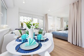 Deluxe Studio Warsaw by Renters