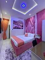 Marathon Hotel and Suites