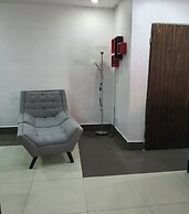 Marathon Hotel and Suites