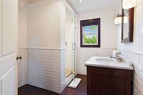 Pura Vida Paradise Luxury Tropical Villa