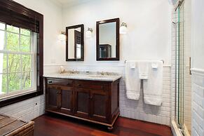 Pura Vida Paradise Luxury Tropical Villa