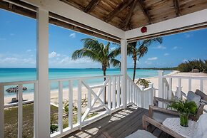 Windermere Wonder: Historic Home With Club Access