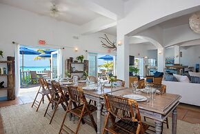 Windermere Wonder: Historic Home With Club Access