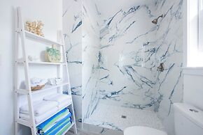 Pink Sand Paradise: Luxury Home On The Beach