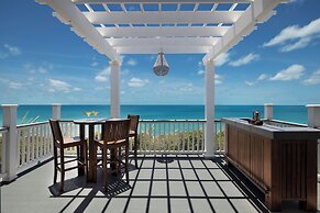 Tropical Paradise: Secluded Villa With Private Beachfront