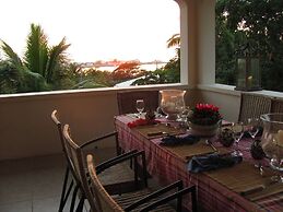 Seaside Sophistication: Elegant Estate With Sunset Views