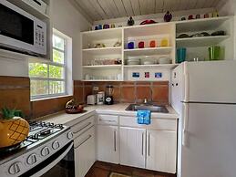 Oceanfront Oasis: Luxury Home With Sunset Views