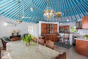 Exquisite Retreat: Contemporary Estate On Pink Sand Beach