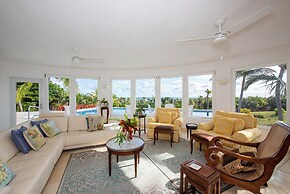 Exquisite Retreat: Contemporary Estate On Pink Sand Beach