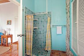 Sunset Splendor: Historic Beach House With Pool