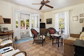 Captain'S Cove: Historic House Near Town And Beach