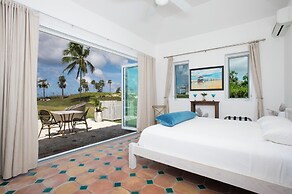 Seaside Serenity: Private Home With Ocean Views