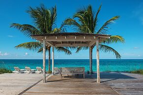 Seaside Serenity: Private Home With Ocean Views