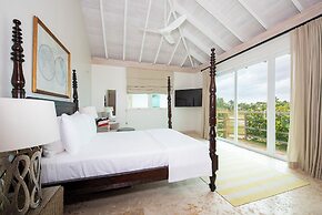Wild Orchid Hideaway: Lux Beachfront Sanctuary