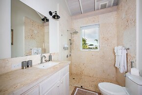 Wild Orchid Hideaway: Lux Beachfront Sanctuary