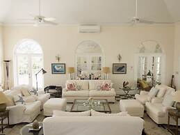 Oceanfront Escape: New Luxury Home