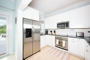 Luxury Villa: Private Beachfront Escape