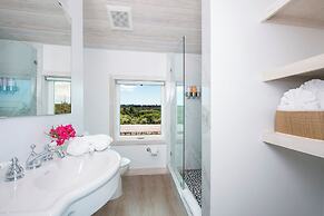 Tropical Haven: Luxurious Home Steps From Beach