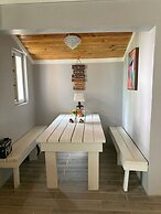 Caribbean Retreat: Newly Remodeled Beach House With Pool