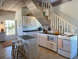 Seaside Serenity: Private Retreat With Ocean Views