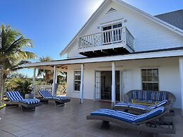 Seaside Serenity: Private Retreat With Ocean Views