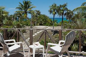 Seaside Sanctuary: Private Estate With Heated Pool