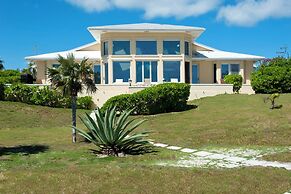 Seaside Sanctuary: Private Estate With Heated Pool