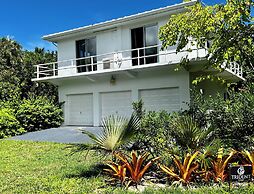 Newly Built Luxury Villa On The Beach