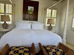 Shangri-La Serenity: Beach Villa With Views