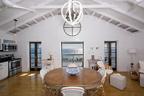 Refuge By The Sea: Tranquil Cottage